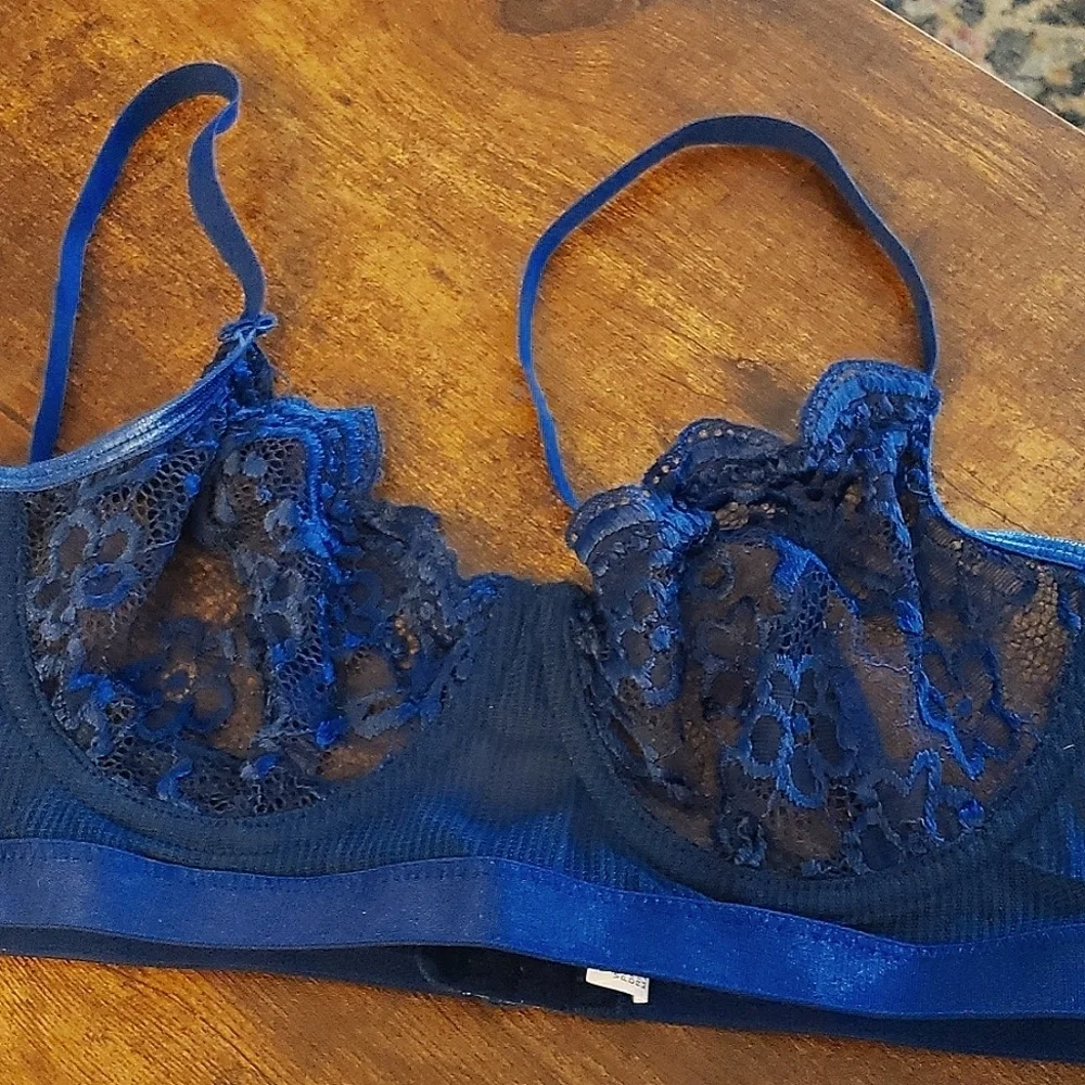 Navy Bra and Panty Lace Lingerie Set Size M